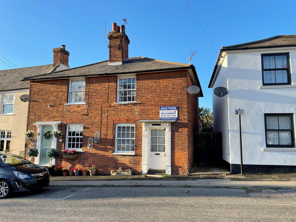 Lot: 6 - SEMI-DETACHED HOUSE FOR IMPROVEMENT -